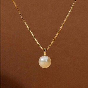 New! Anthropologie Gold Pearl Necklace NWOT